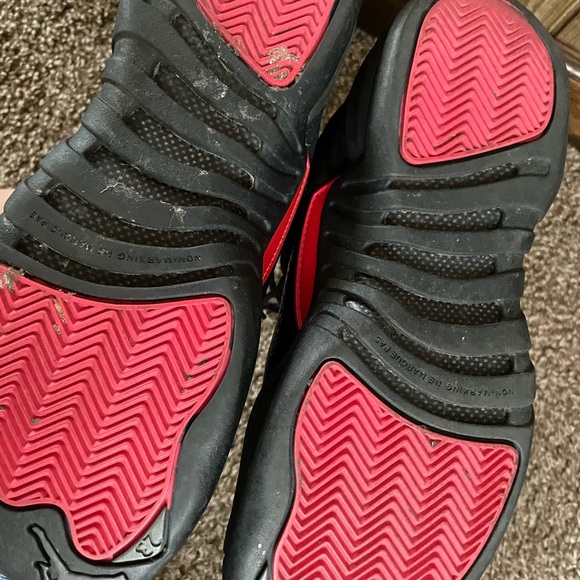 Air Jordan 12 retro red and black - Picture 7 of 8
